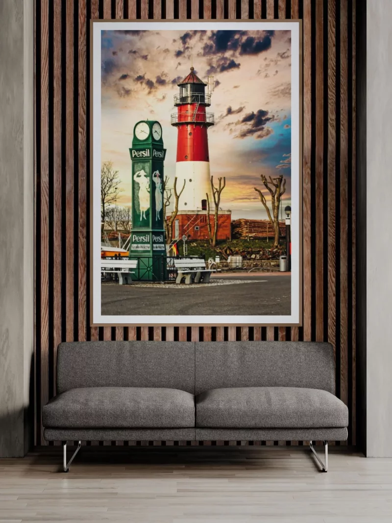 Leuchturm Büsum und Turmuhr